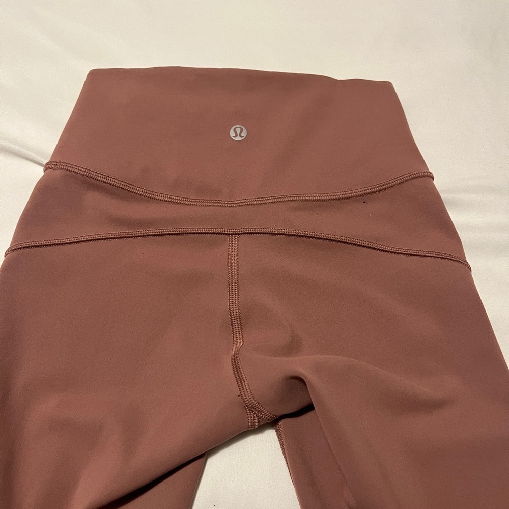 Lululemon In Movement Tight 25" *Everlux - Picture 8 of 9